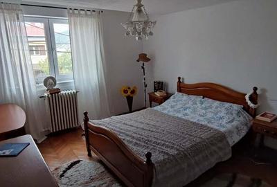 Casă cu 5 camere cu Teren 80 Mp în Orșova - 5