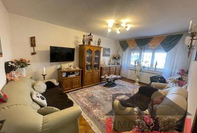 Apartament cu 2 camere decomandat în Banu Mărăcine - 12