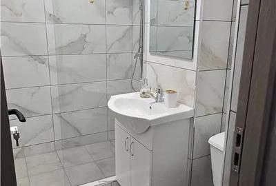 Apartament 2 camere 57 mp utili Renovat complet Etaj 2 4 - 4