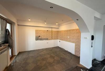 Apartament cu 3 camere decomandat în Central - 4