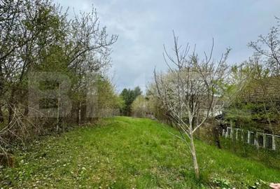 Teren de 9600 mp, în Central - 2