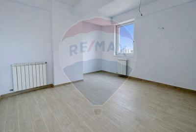 Apartament cu 2 camere decomandat în Central - 1