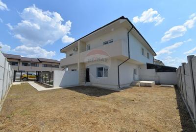 Casă cu 3 camere cu Teren 200 Mp în Haliu - 1