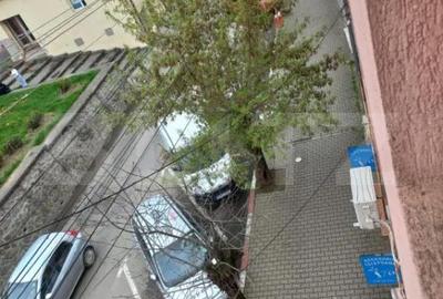 Spațiu comercial, de 1,200 mp, în Central - 13