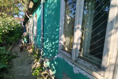 Casă cu 4 camere cu Canalizare în Central - 4