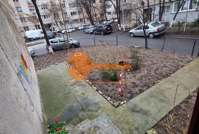 Apartament cu 4 camere decomandat în Crângași - 18