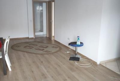 Inchiriere 2 camere, curat, nemobilat - Lacul Tei - 2