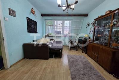 Apartament de vanzare etaj 3 balcon strada Rusciorului Terezian Sibiu - 3