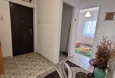 INEL I - EDEN -3 CAMERE DECOMANDAT -ETAJ 3 -CENTRALA GAZE - LOC DE PARCARE - 5