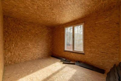 Casă cu 5 camere cu Teren 506 Mp în Budeasa