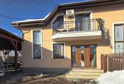 Casă cu 4 camere în Sângeorgiu de Mureș