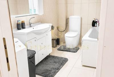 Apartament cu 2 camere decomandat în Tractorul - 4