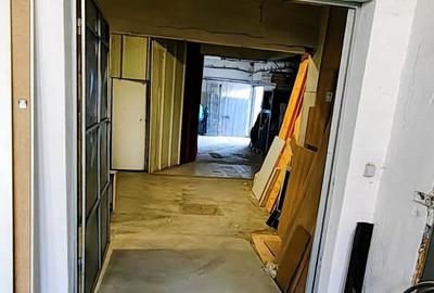 Spațiu comercial, de 180 mp, în Central - 7