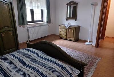 DUPLEX CU INTRARE SI CURTE SEPARATA IN POIANA BRASOV - 6