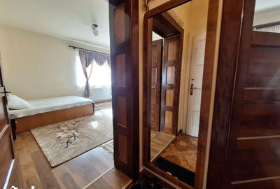 Garsonieră decomandată în Răcădău - 2