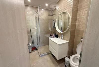 Apartament cu 3 camere decomandat în Central - 8