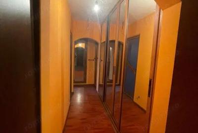 Vanzare apartament 3 camere, situat in Rovinari, Aleea Mesteacanului - 7