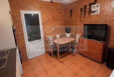 Ap decomandat 3 camere - Tătărași, 75 mp, locație excelentă 140000 EUR - 4