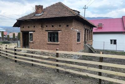 Casă cu 2 camere cu Teren 400 Mp în Corbi - 9