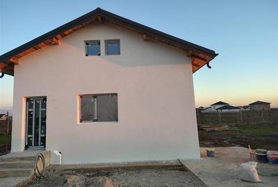 < Casa individuala parter >3 camere 2 bai teren 250mp - 1