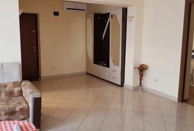 Apartament cu 3 camere decomandat în Central - 4