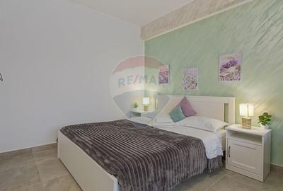 Casă cu 9 camere cu Teren 515 Mp în Stupini - 14