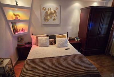 Apartament cu 3 camere decomandat în Gară