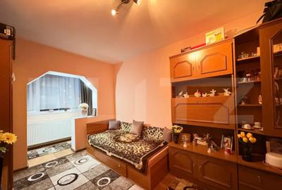 Apartament cu 3 camere semidecomandat în Buziașului - 2