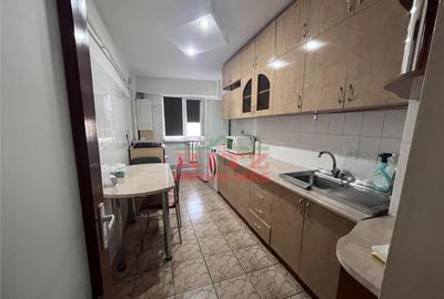 Nou! Ap. 3 cam., decom., et. 3, Zona Ultracentrala! - 3