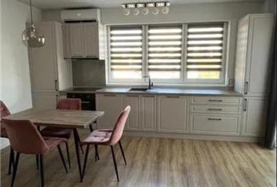 Apartament 2 camere , Central , Bloc Nou , Loc. Parcare - 3