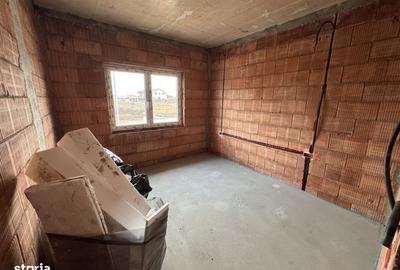 Casă cu 3 camere cu Teren 380 Mp în Central - 5