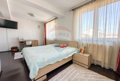 Apartament cu 3 camere Vasile Aaron - 9