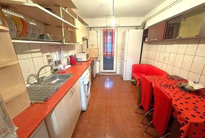 Apartament cu 4 camere decomandat, mobilat în Micro 18 - 5