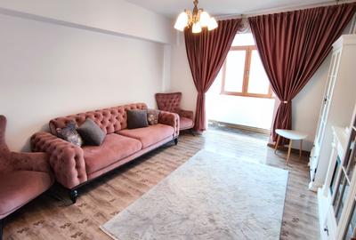 Apartament cu 3 camere decomandat, mobilat în Ultracentral