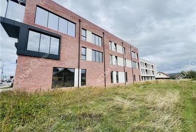 Apartament cu 2 camere balcon si loc de parcare in Selimbar - 2