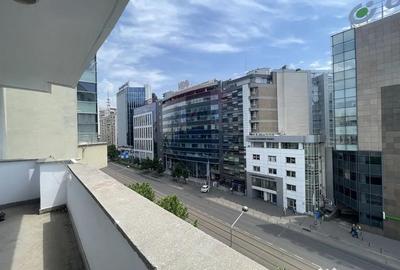 Apartament cu 4 camere decomandat în P-ța Victoriei - 7