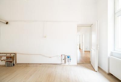 Apartament cu 4 camere semidecomandat în Complex Studențesc - 14