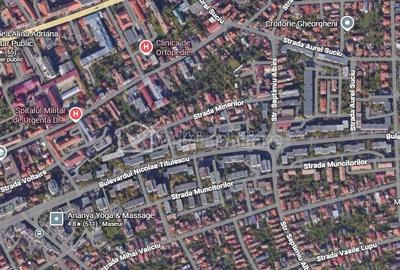 Casă cu 4 camere cu Teren 84 Mp în Central - 2