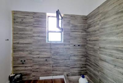 Apartament in Vila P+1 cu Patru unitati - Curte  proprie 60 Mp - 11