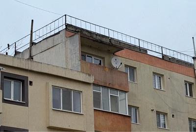 Apartament cu 3 camere decomandat în Central - 6