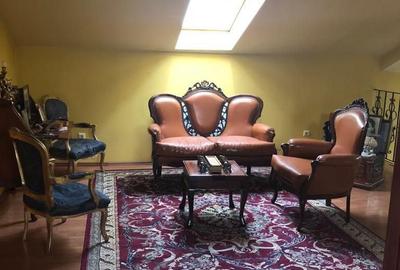 Casă cu 8 camere cu Teren 750 Mp în Central - 6