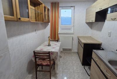 Apartament cu 3 camere decomandat în Central - 8