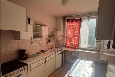 RECO Apartament 4 camere, decomandat, Zona Cantemir - 3