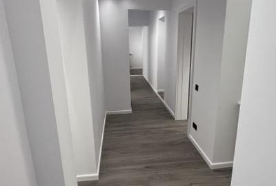 Apartament cu 4 camere decomandat în P-ța Sfântul Ștefan - 14