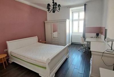 Central, lângă Facultatea de Medicină Dentară Central, lângă Facultatea de Medicină Dentară - 3