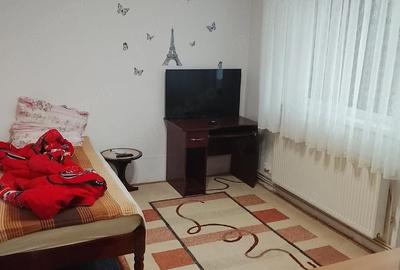 Apartament cu 2 camere decomandat în Central - 2