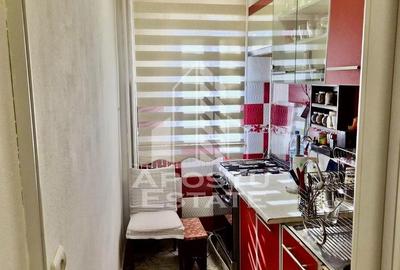 Apartament cu 3 camere, mobilat în Aurel Vlaicu - 2