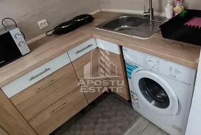 Garsonieră decomandată, mobilată în Lipovei