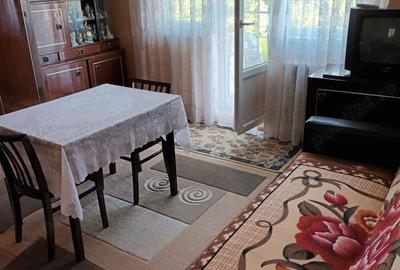 Vand apartament 2 camere Rogerius Oradea Vand apartament 2 camere Rogerius Oradea - 5