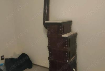 Casă cu 2 camere cu Teren 1800 Mp în Pădureni - 1